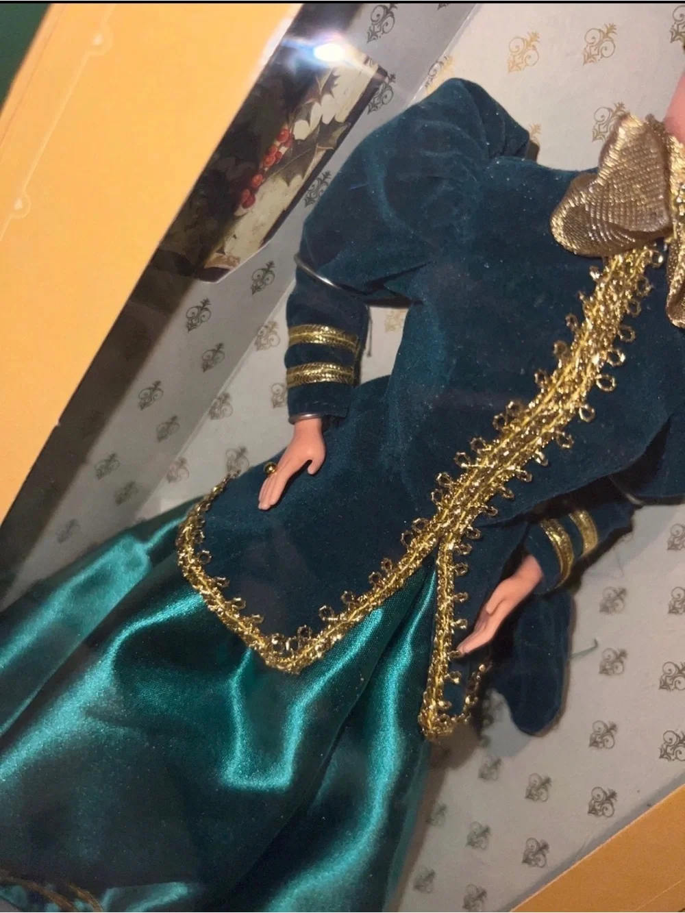 Hallmark Barbie Green & Gold 'Yuletide Romance'‎ Special Edition Doll Vintage